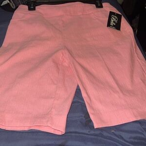Bella Rose Bermuda shorts